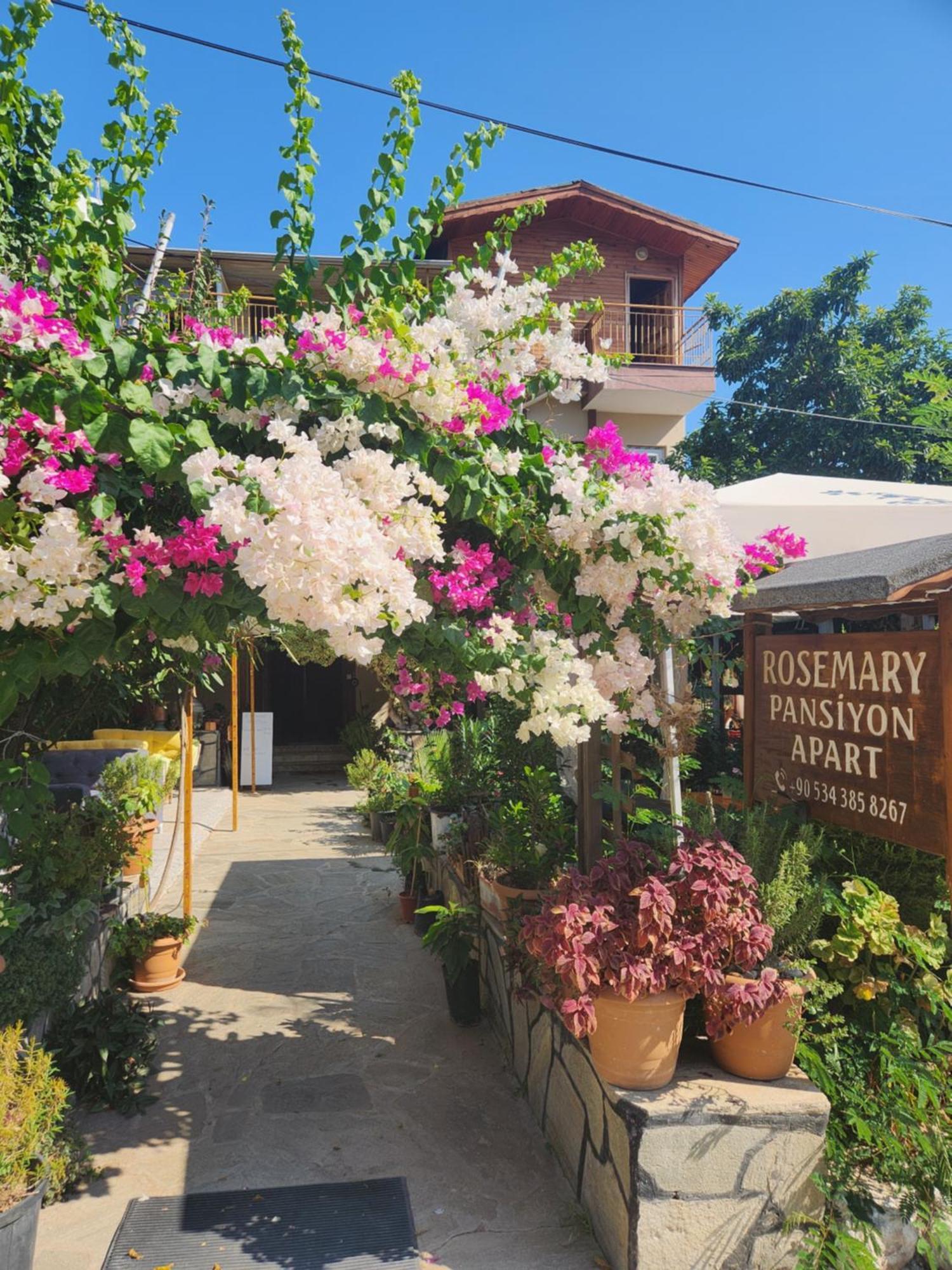Çıralı Rosemary Pansiyon מראה חיצוני תמונה