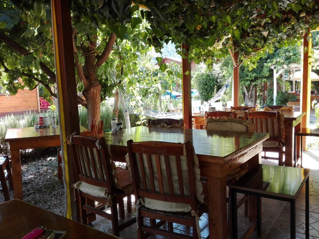 Çıralı Rosemary Pansiyon מראה חיצוני תמונה